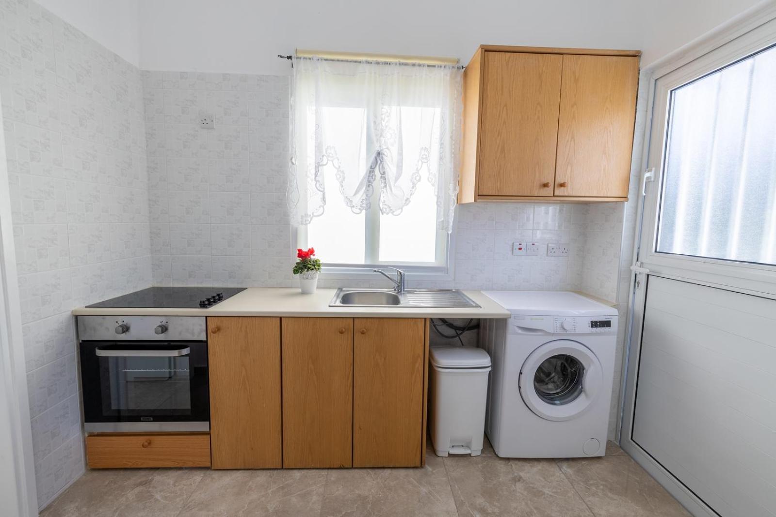 Studio In The Heart Of The City Paphos Buitenkant foto
